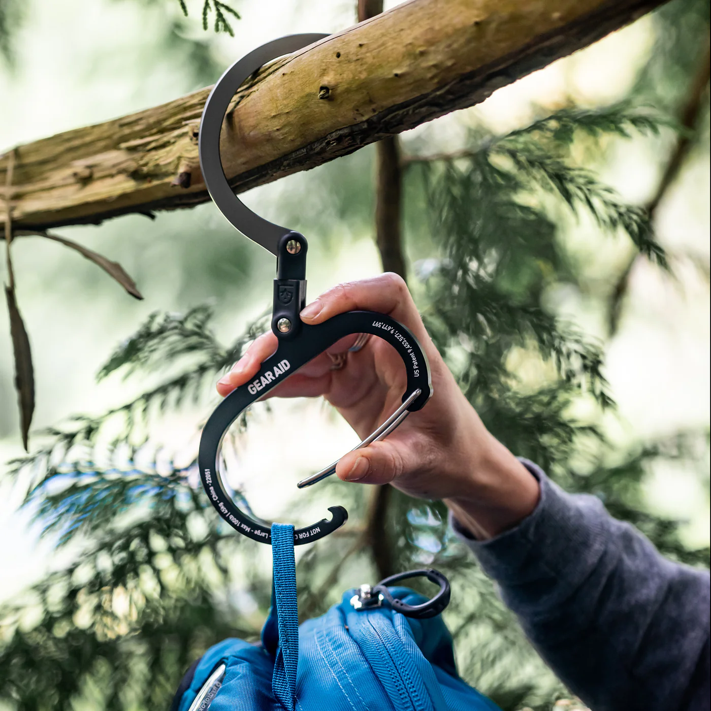 Large-Sized Gear Aid Heroclip for Heavy-Duty Gear Up to 100lbs